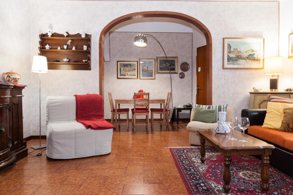 Casa Vacanze Le Piagge Di Scappini Simona 몬텔루포피오렌티노 외부 사진